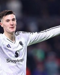 费迪南德：卡里克会让谢什科受益，他理解前锋真正需要什么