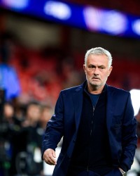 v站体育-难了，本菲卡离欧冠淘汰赛附加赛区2分，最后一轮主场踢皇马